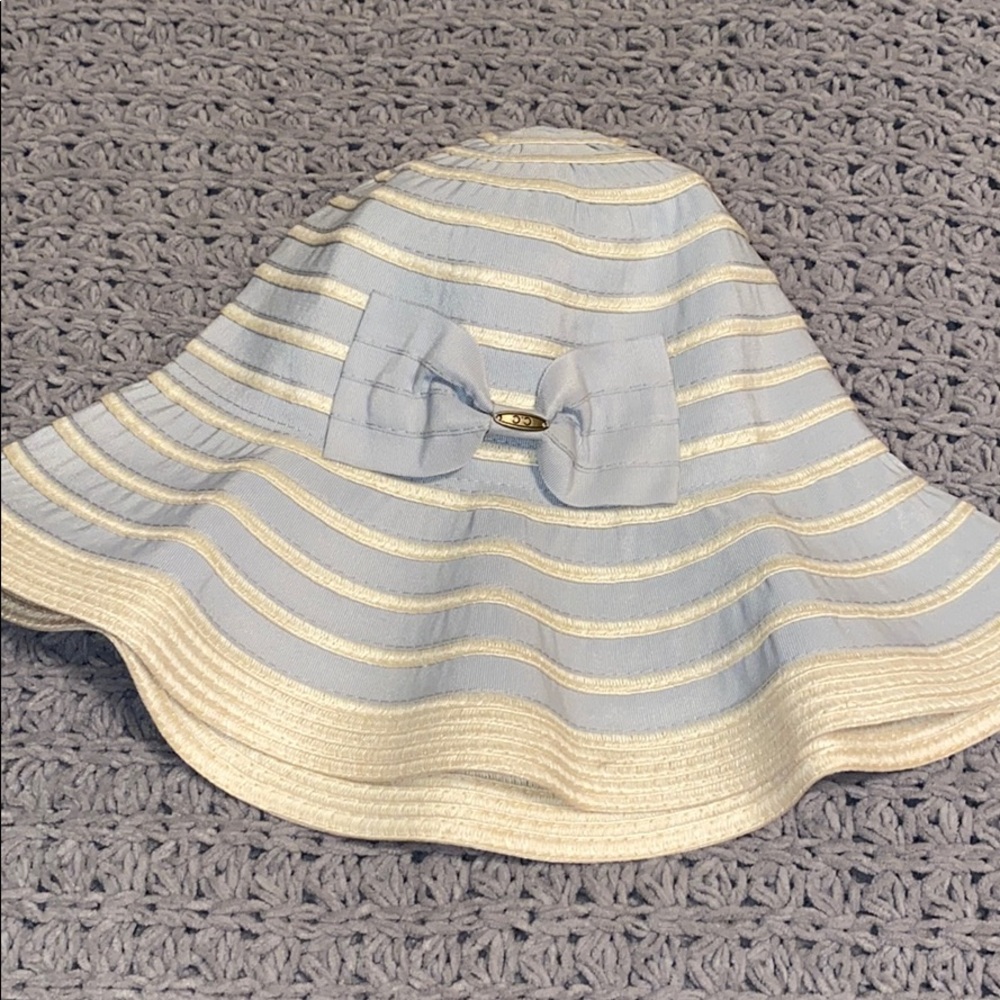 C.C. Sunhat